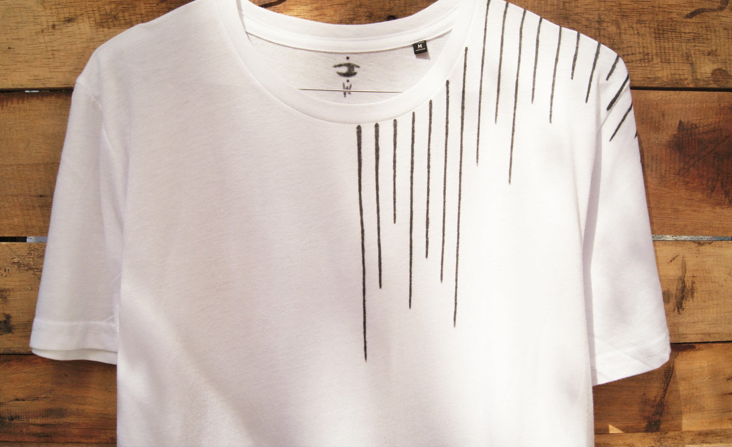 Lines Design Tee