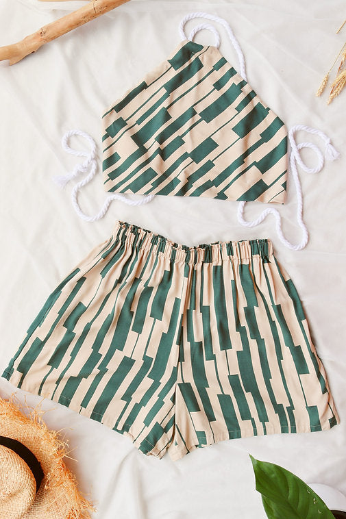 Ecovero Beige-Green Summer Outfit