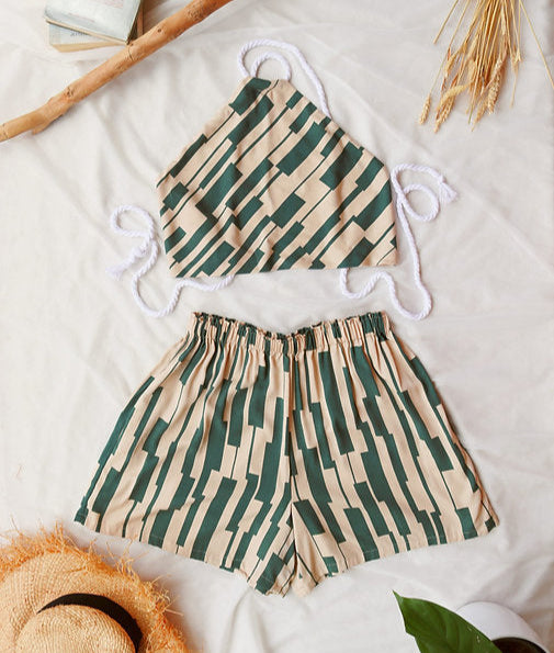 Ecovero Beige-Green Summer Outfit