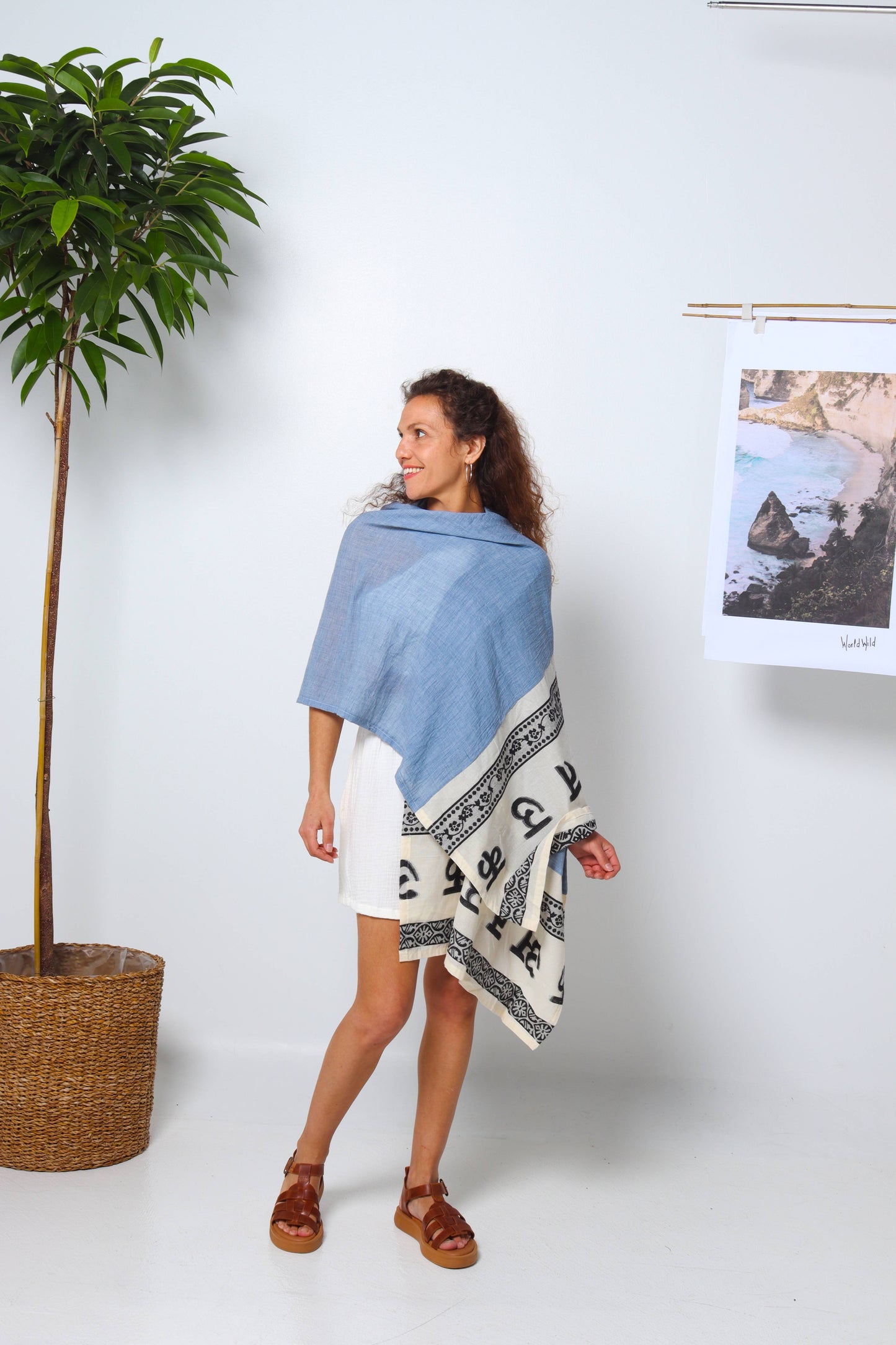 Blue Breeze - The Summer Shawl