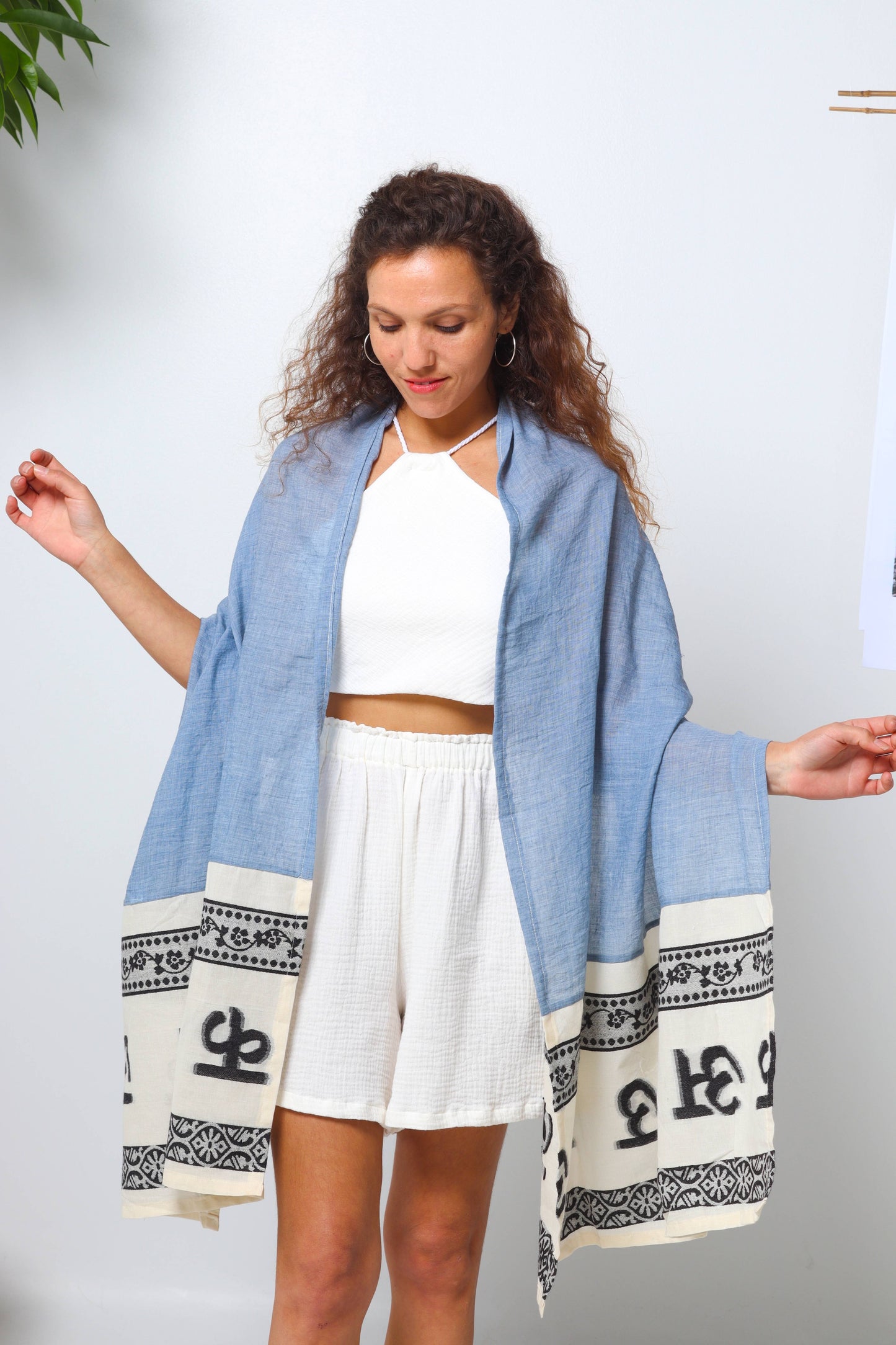 Blue Breeze - The Summer Shawl