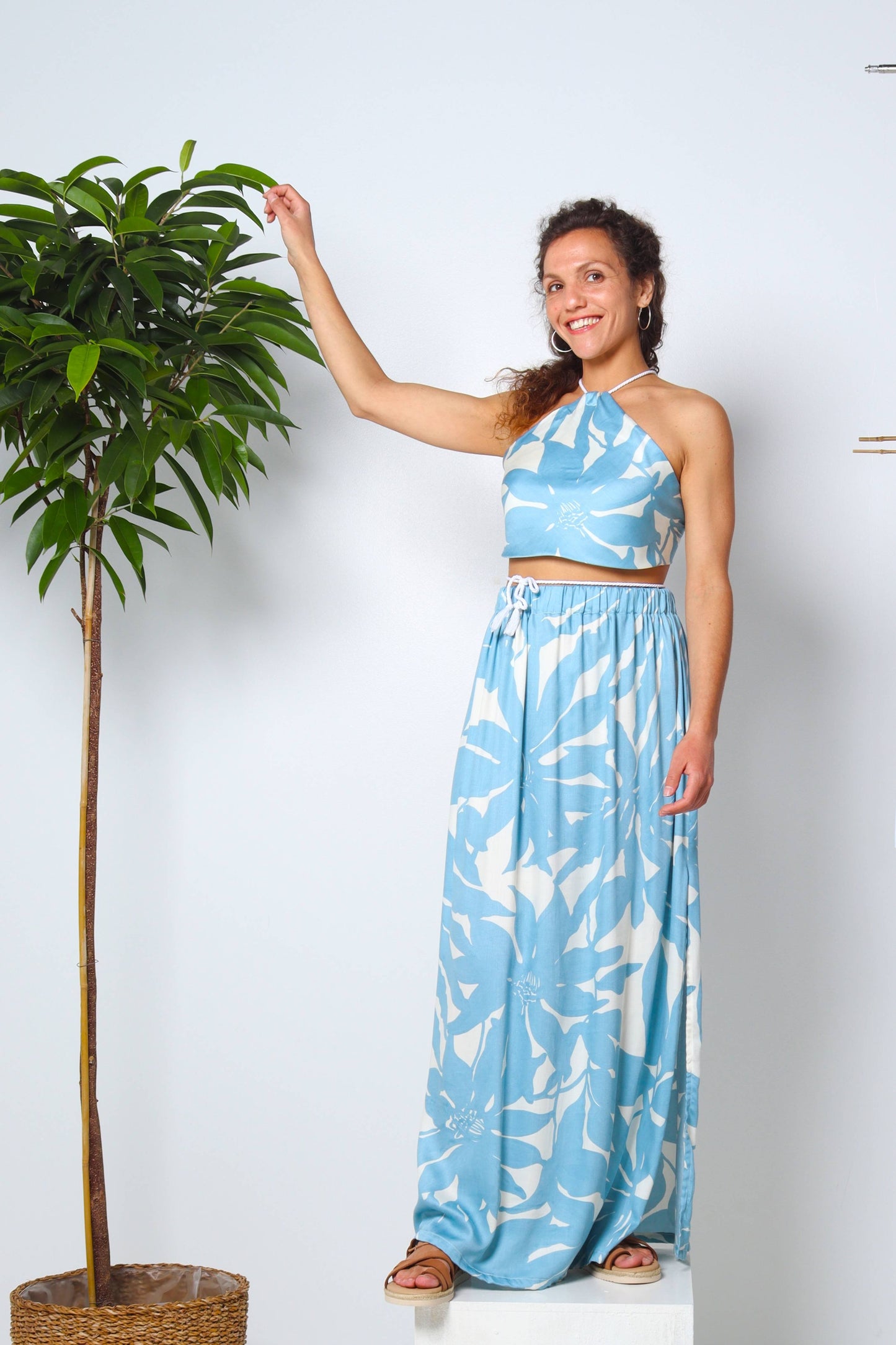 Blue Hues Deadstock Viscose Flowy Maxi Skirt – Floral Summer Skirt