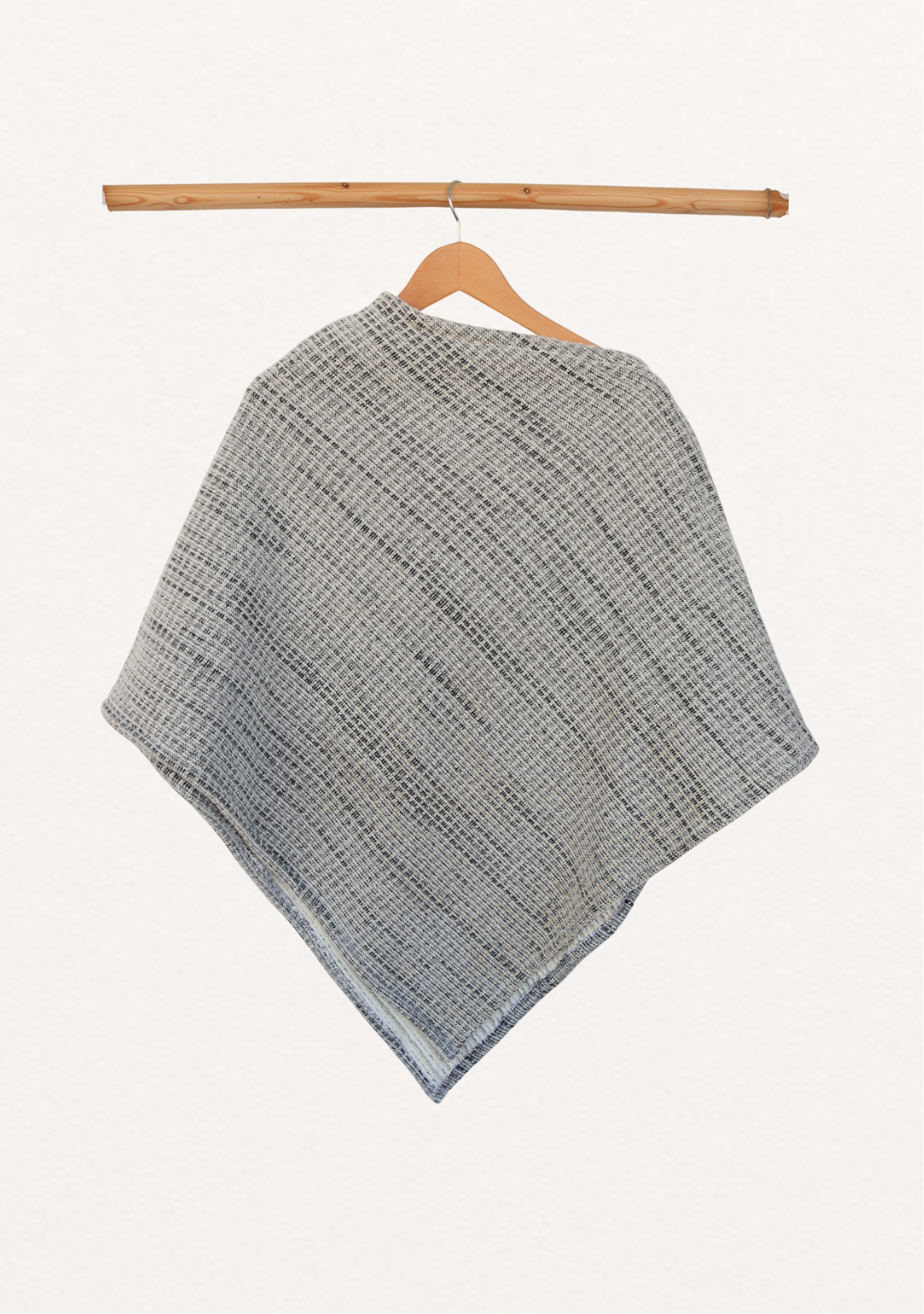 Women's Poncho - Cozy Elegance