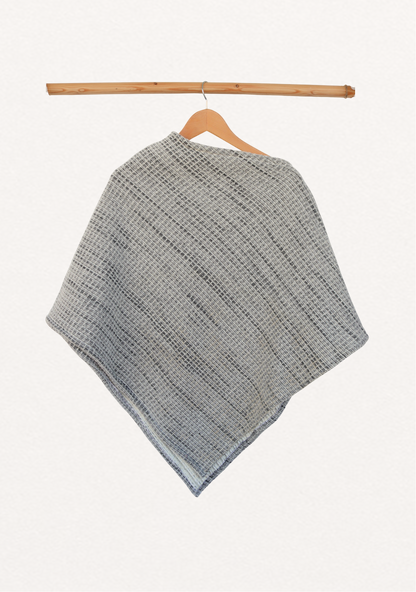 Women's Poncho - Cozy Elegance