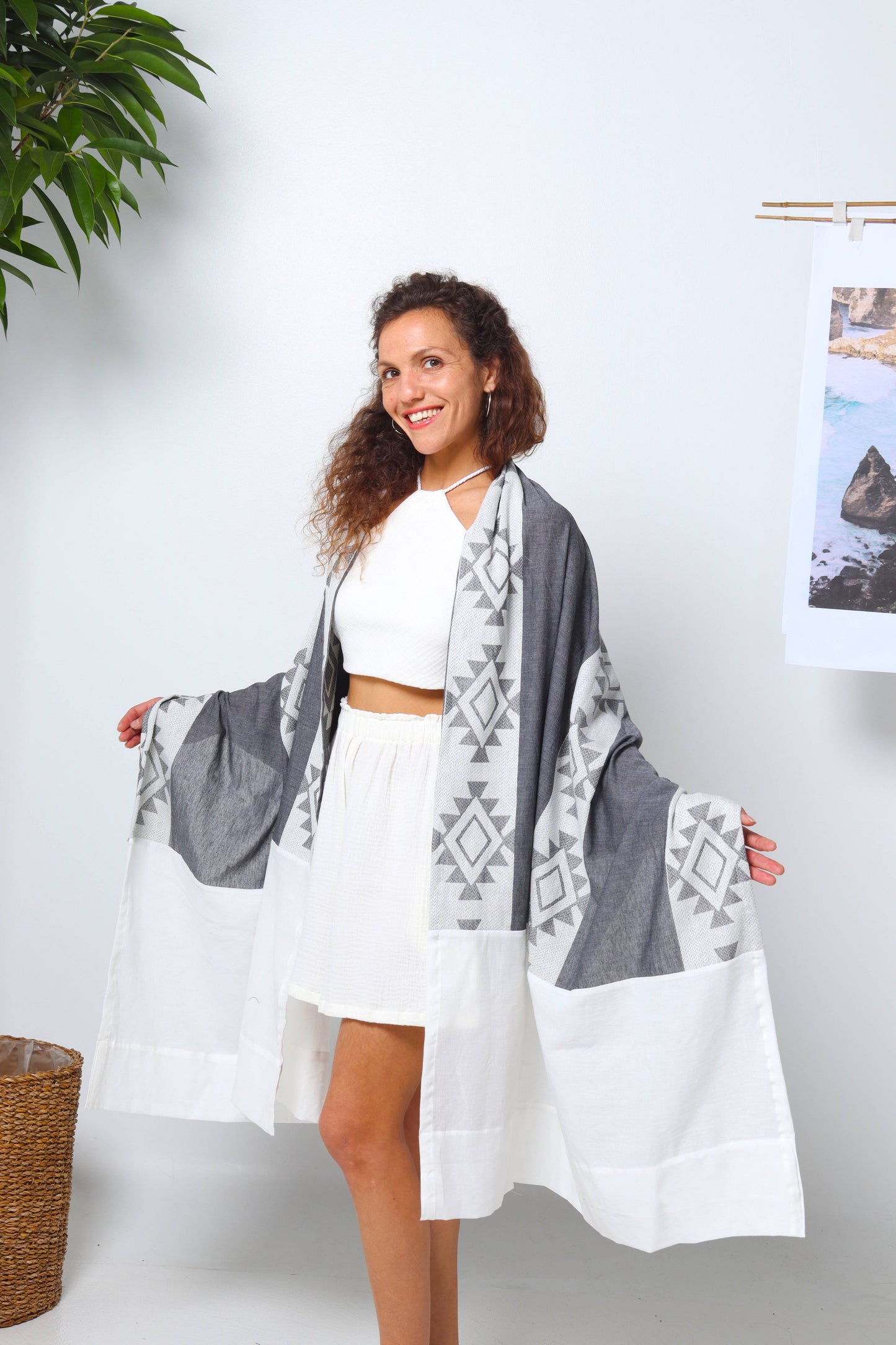 Boho Grey Elegance - The Summer Shawl