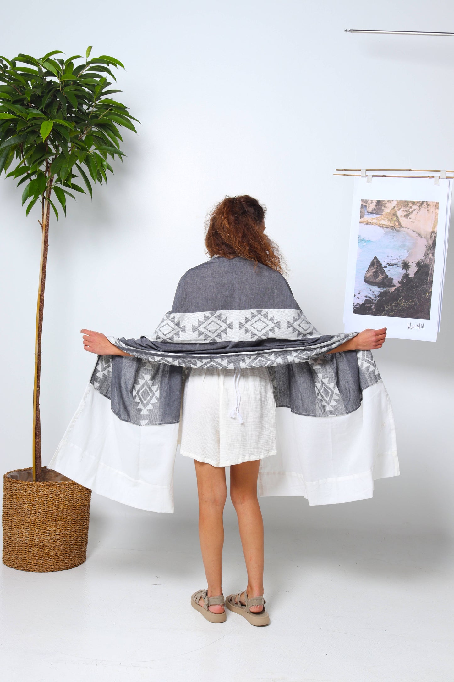 Boho Grey Elegance - The Summer Shawl