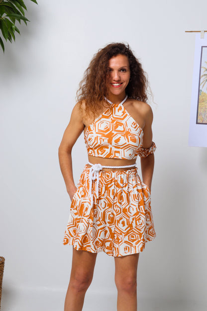Dark Orange Hues Shorts – Vibrant Abstract Summer Shorts
