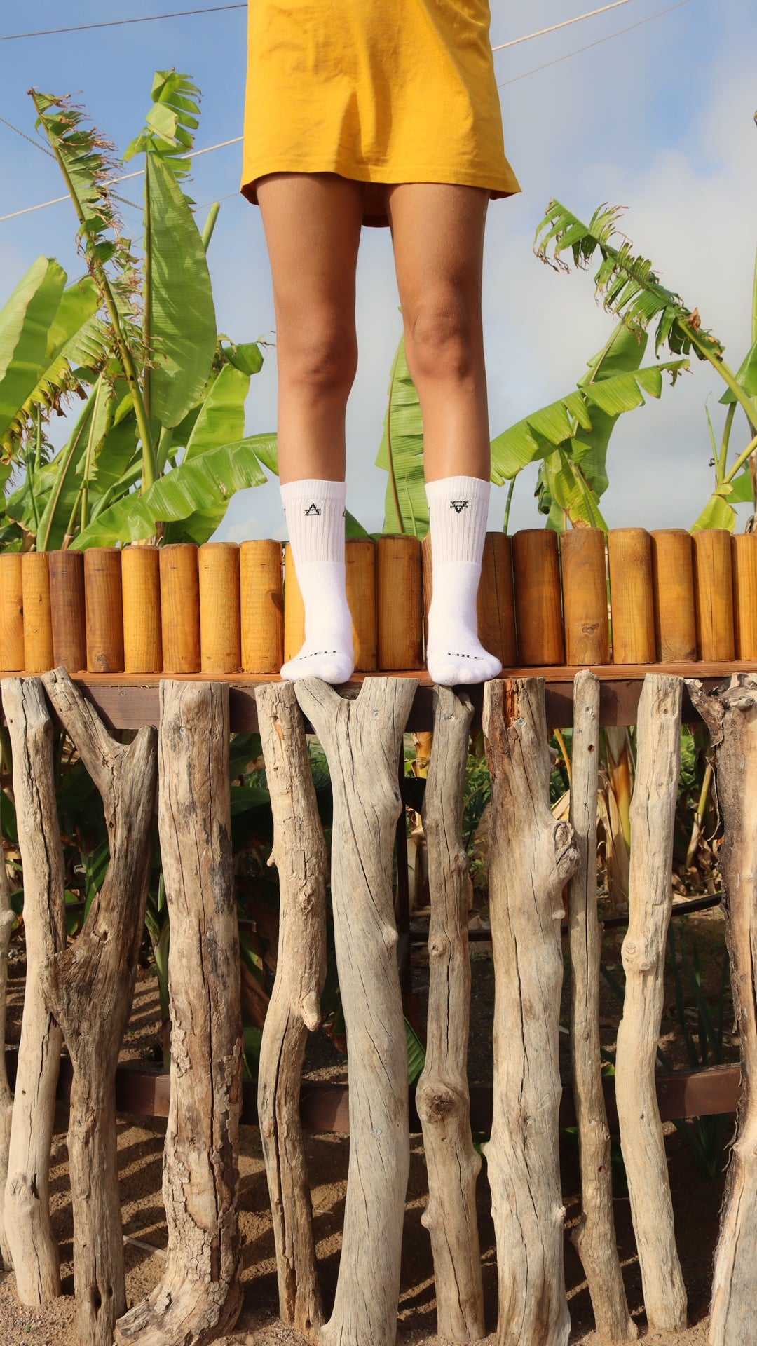 The 4 Elements Socks – White Athletic Cotton Socks